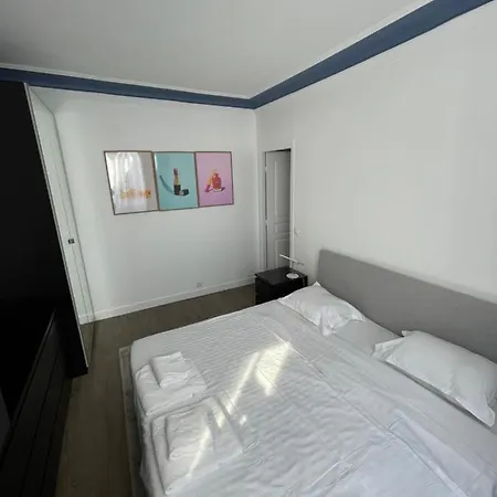 Appartamento Beautiful Lincoln Parigi